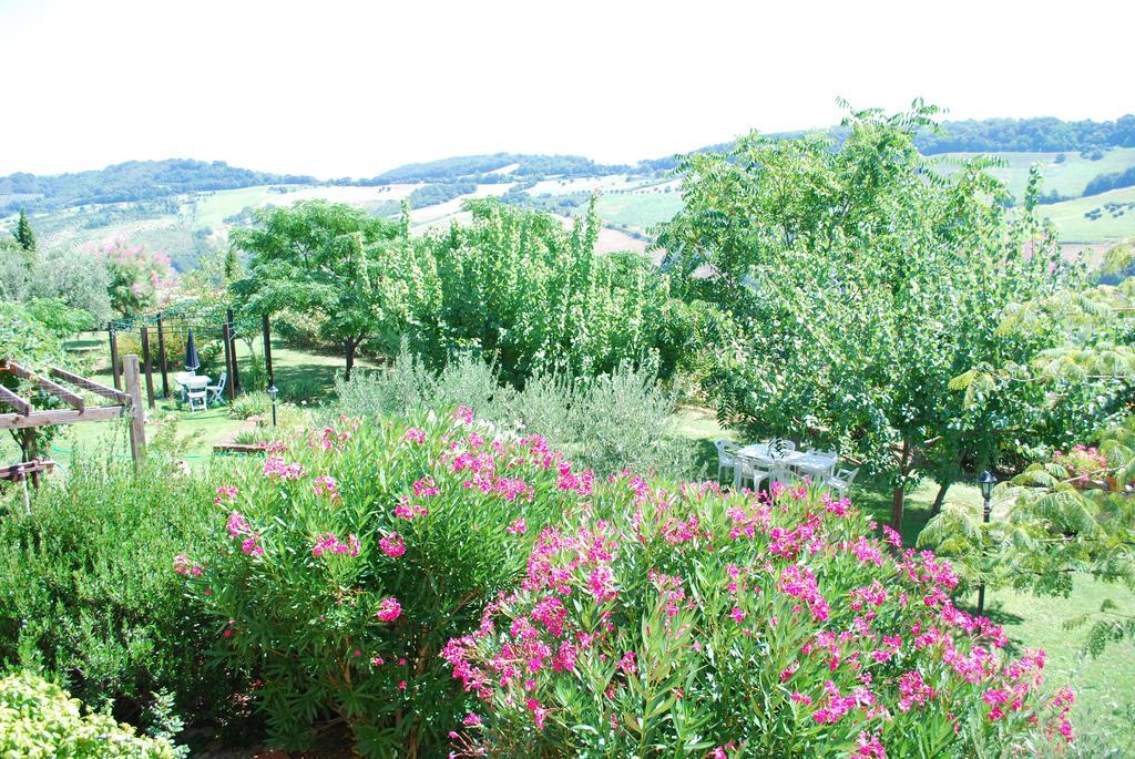 Affittacamere La Casa Sul Colle Moresco Esterno foto