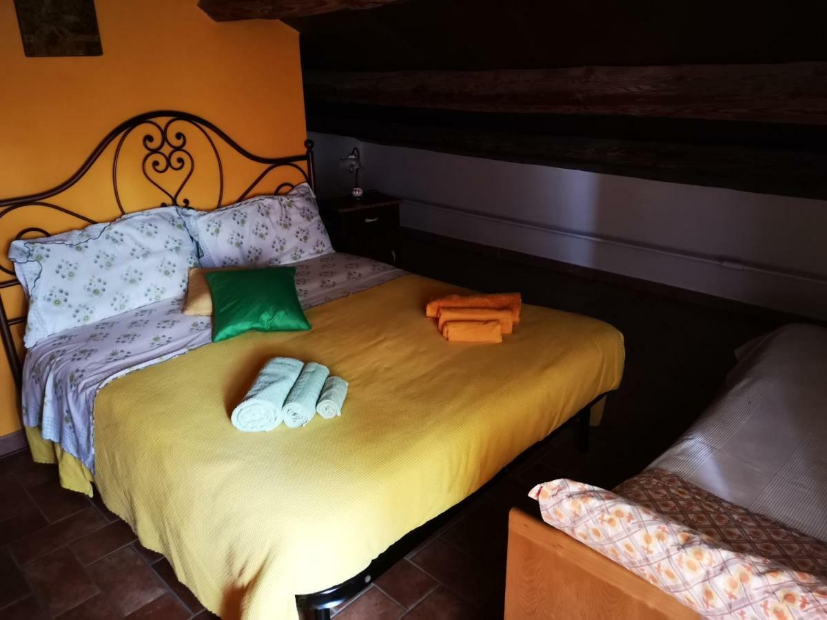 Affittacamere La Casa Sul Colle Moresco Esterno foto