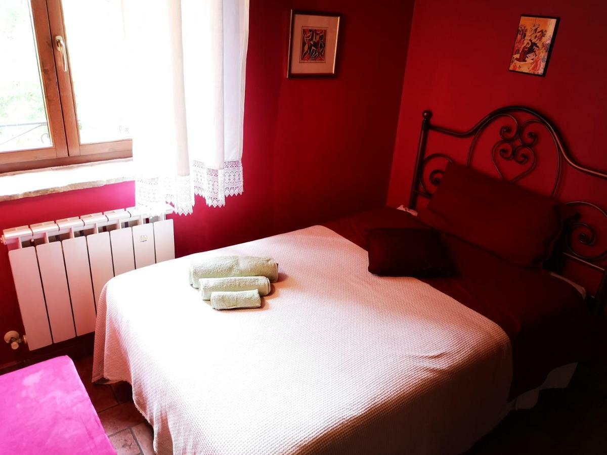 Affittacamere La Casa Sul Colle Moresco Esterno foto