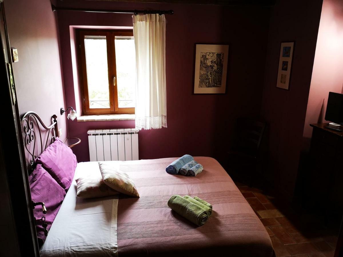 Affittacamere La Casa Sul Colle Moresco Esterno foto