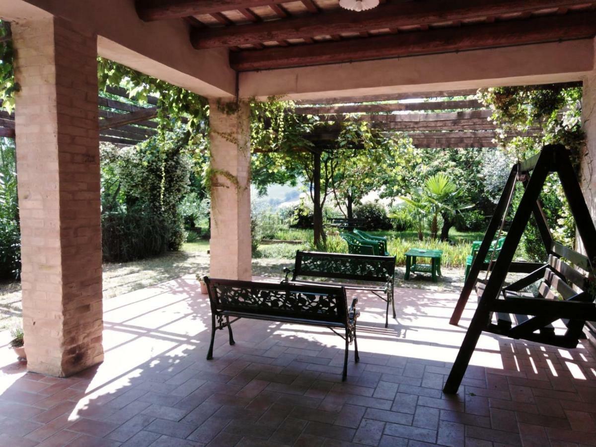 Affittacamere La Casa Sul Colle Moresco Esterno foto