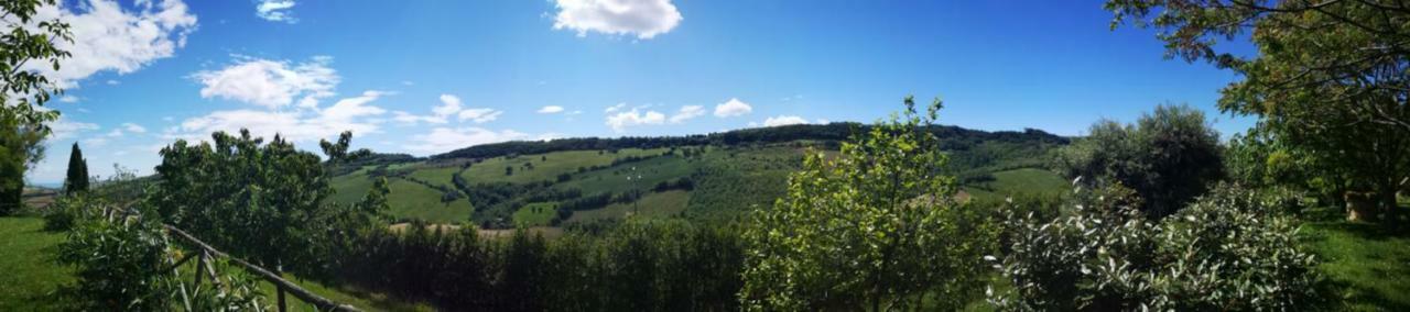Affittacamere La Casa Sul Colle Moresco Esterno foto