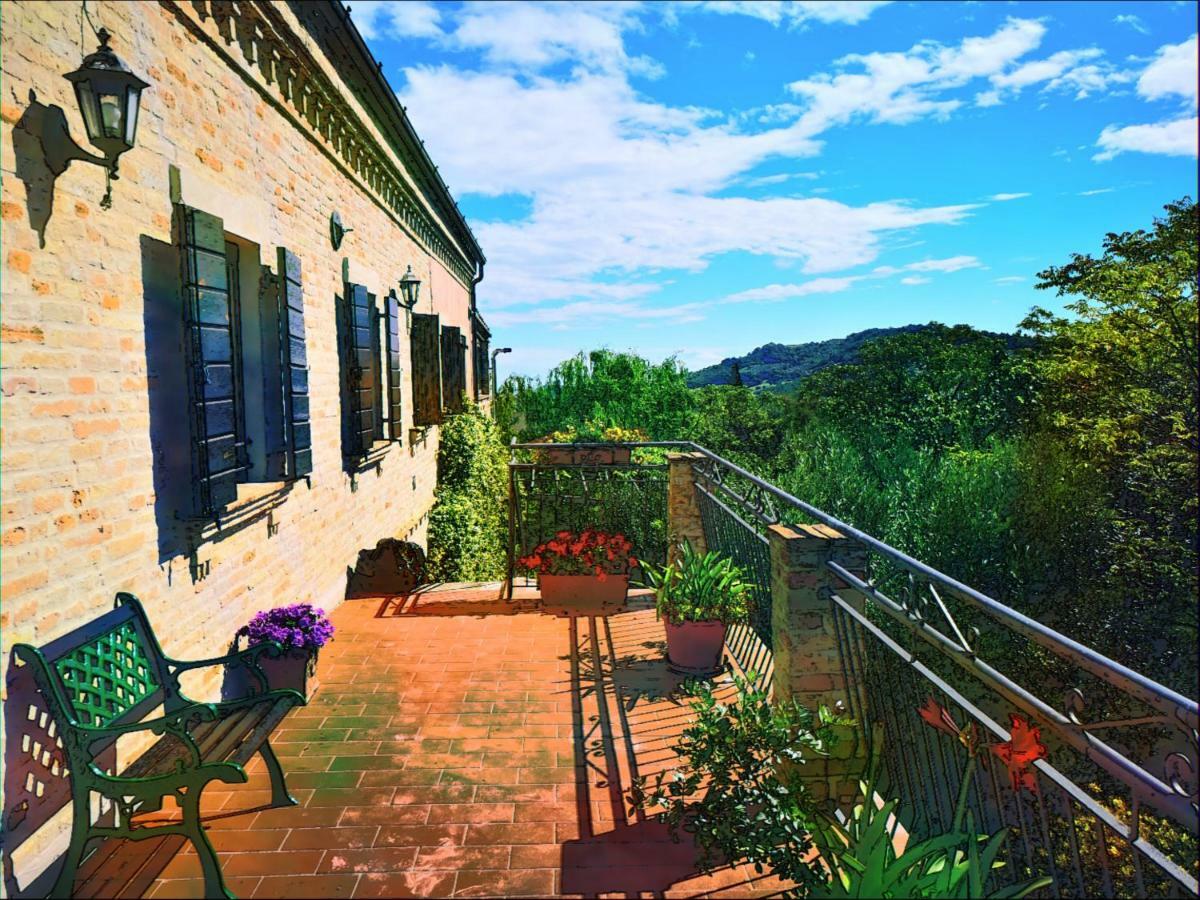 Affittacamere La Casa Sul Colle Moresco Esterno foto