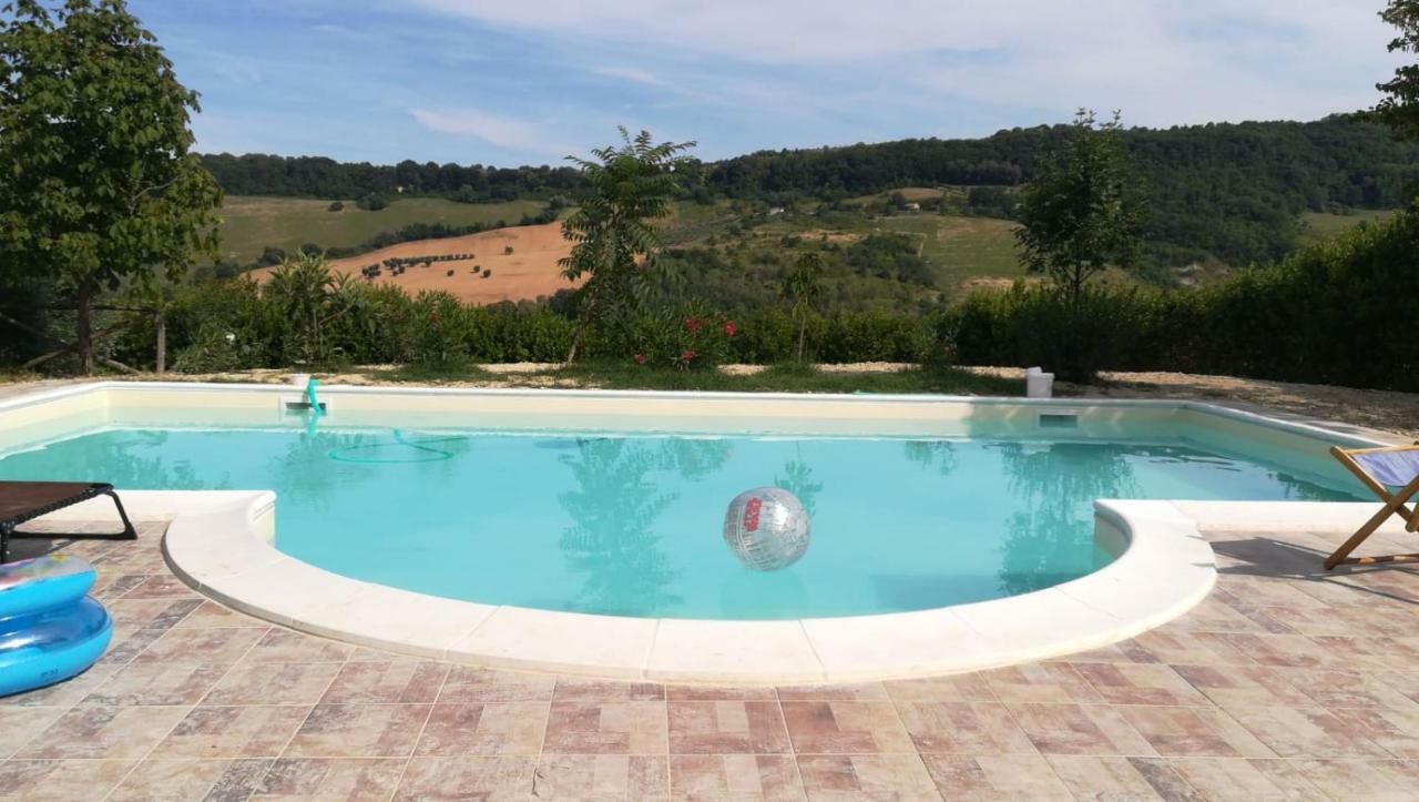 Affittacamere La Casa Sul Colle Moresco Esterno foto